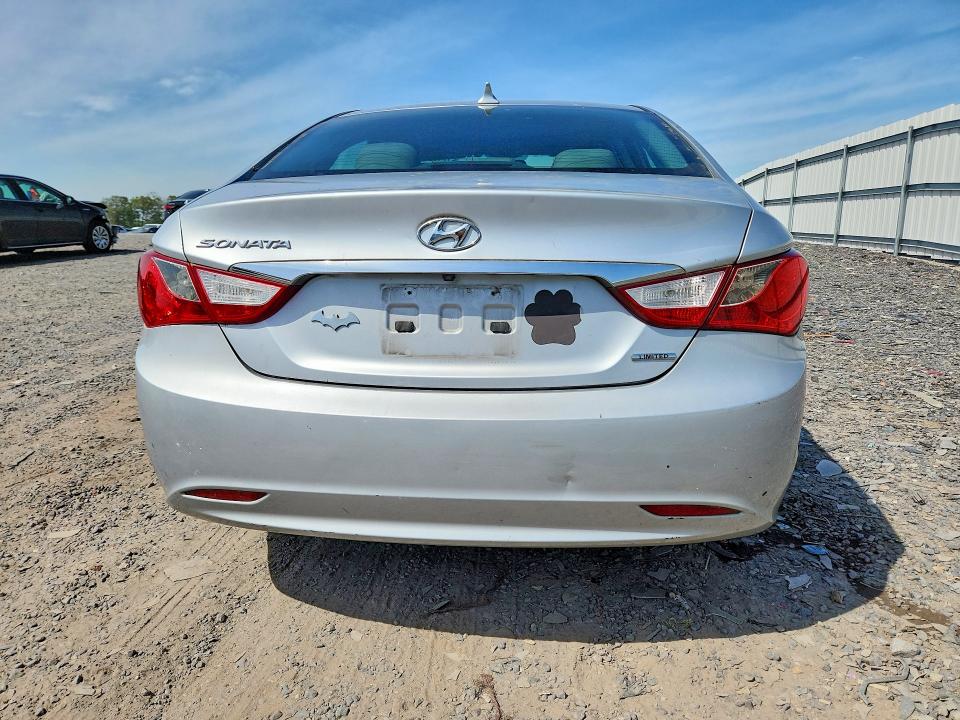 Продажа на аукционе авто 2011 Hyundai Sonata, vin: 5NPEC4AC8BH181285, номер лота: 52174526