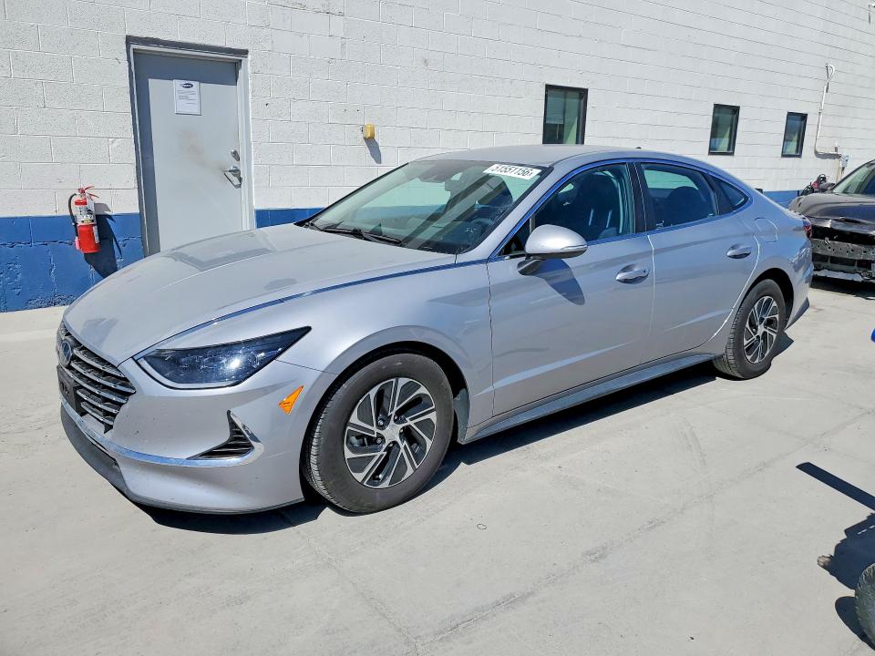 2023 Hyundai Sonata Hybrid მანქანა იყიდება აუქციონზე, vin: KMHL24JJXPA078100, აუქციონის ნომერი: 51551156