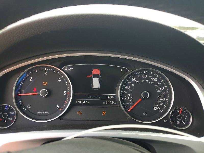 2013 Volkswagen Touareg მანქანა იყიდება აუქციონზე, vin: WVGEP9BP4DD012632, აუქციონის ნომერი: 54790666