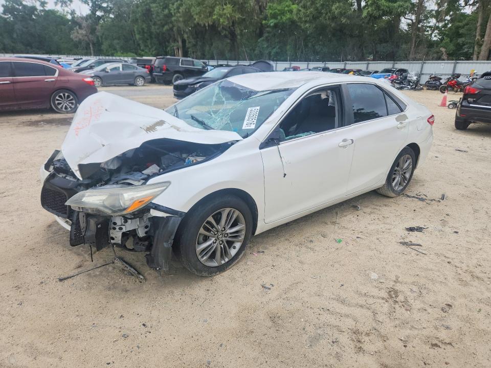 53350516 :رقم المزاد ، 4T1BF1FK2HU304212 vin ، 2017 Toyota Camry مزاد بيع