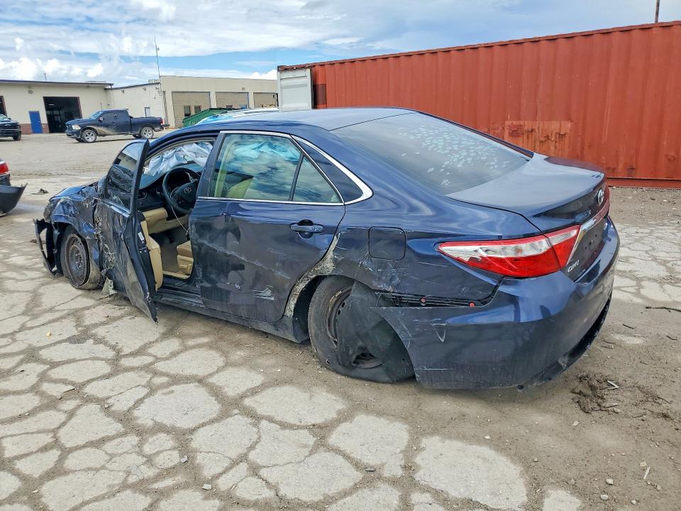 2015 Toyota Camry მანქანა იყიდება აუქციონზე, vin: 4T4BF1FK8FR452237, აუქციონის ნომერი: 55015916