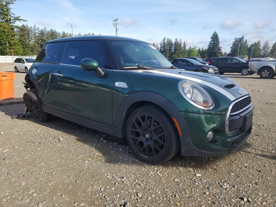 2014 Mini Cooper მანქანა იყიდება აუქციონზე, vin: WMWXM7C58ET970085, აუქციონის ნომერი: 53831196