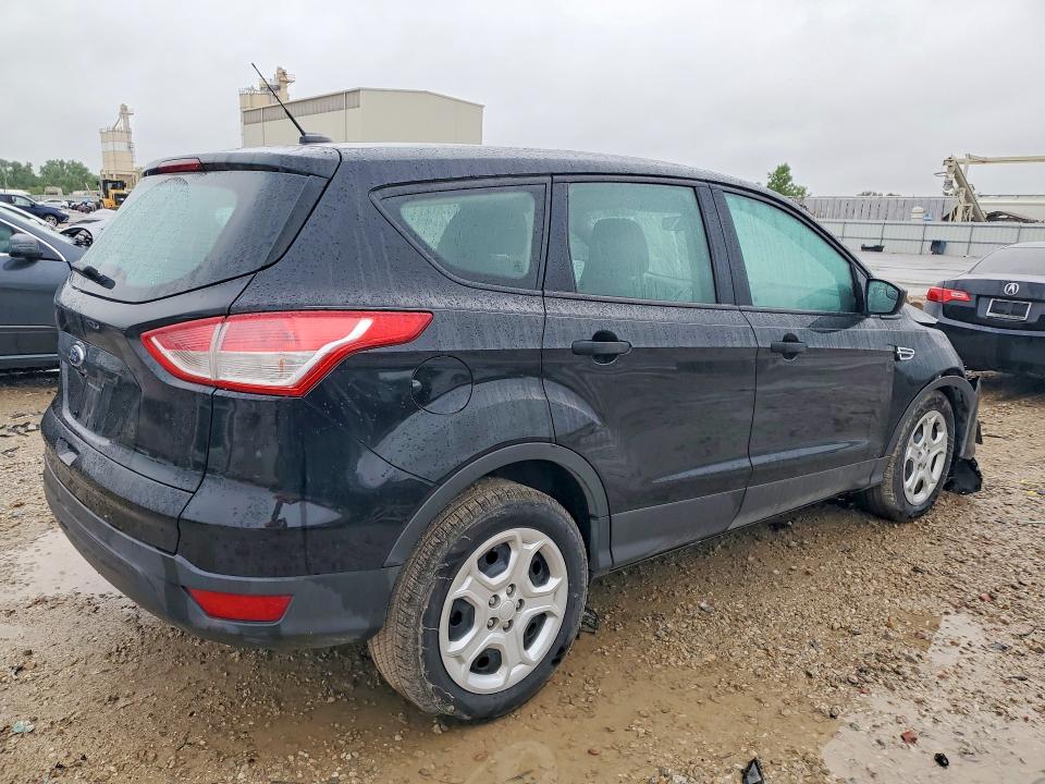 53828736 :رقم المزاد ، 1FMCU0F78GUA73623 vin ، 2016 Ford Escape مزاد بيع