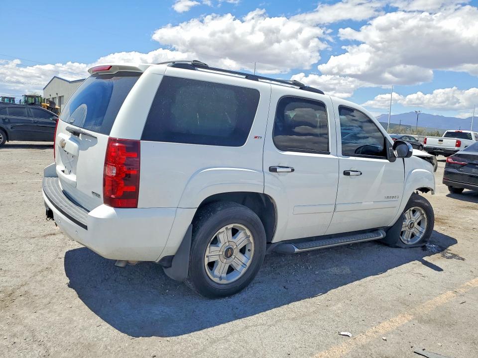 Продажа на аукционе авто 2008 Chevrolet Tahoe, vin: 1GNFC130X8R190309, номер лота: 55443226