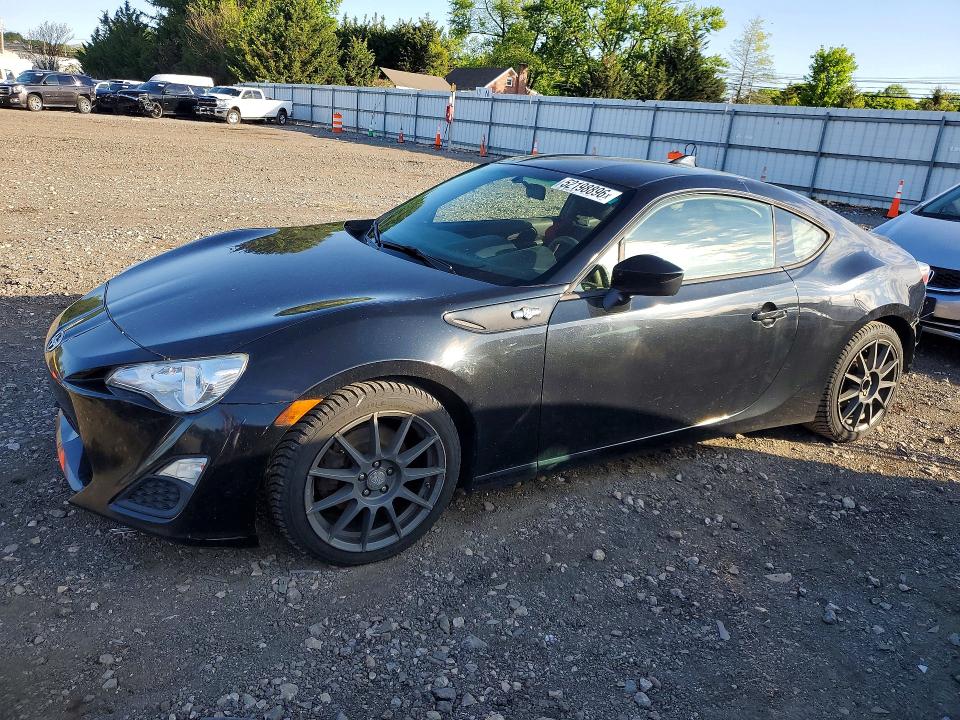 52198896 :رقم المزاد ، JF1ZNAA16F9706146 vin ، 2015 Scion Fr-s مزاد بيع