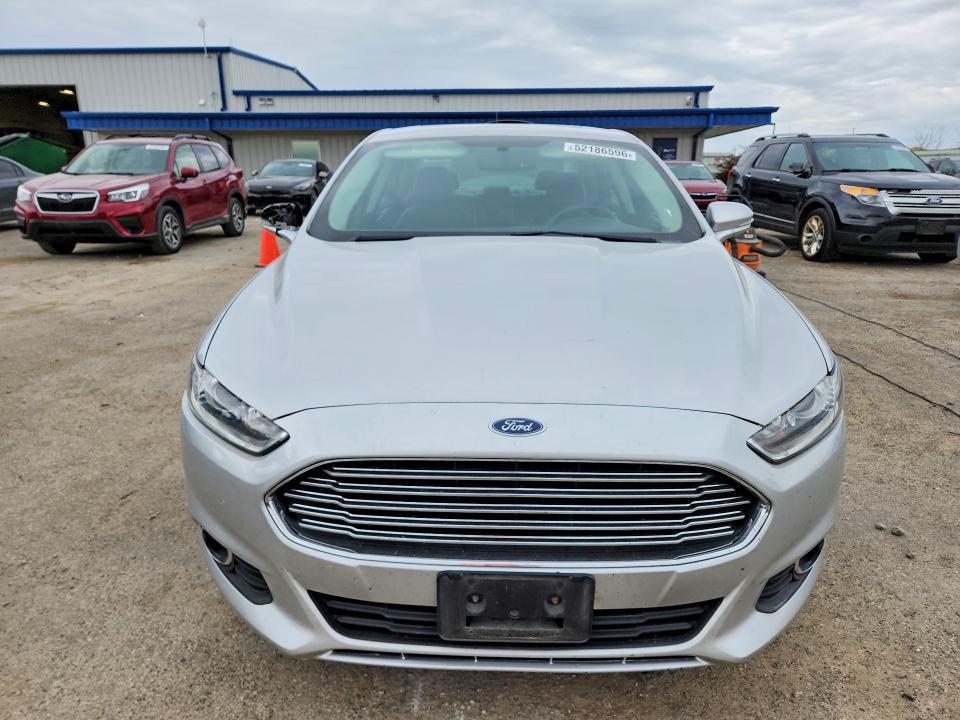 Продажа на аукционе авто 2016 Ford Fusion, vin: 3FA6P0HD6GR261453, номер лота: 52186596