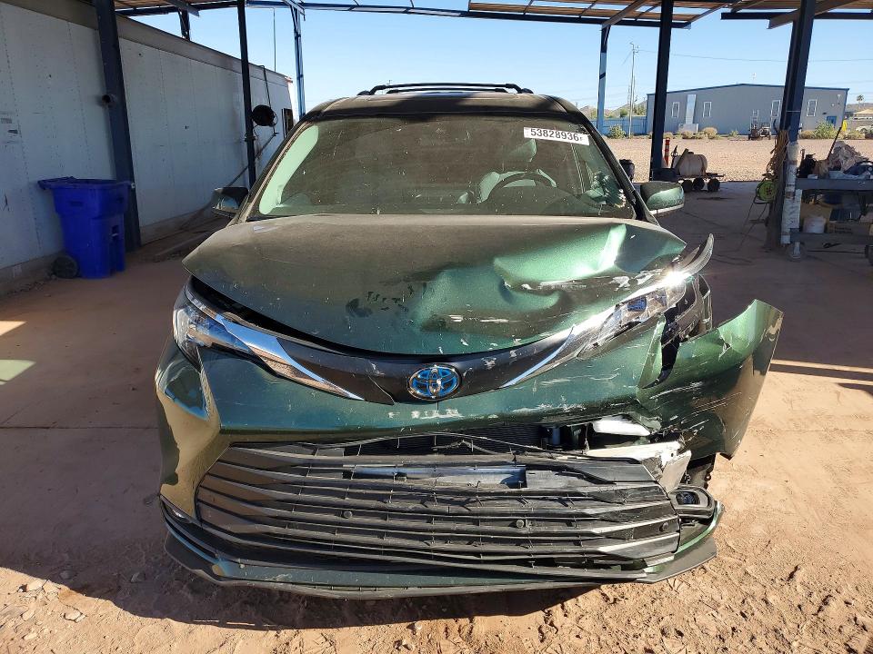 Продажа на аукционе авто 2025 Toyota Sienna, vin: 5TDJRKEC5SS258393, номер лота: 53828936