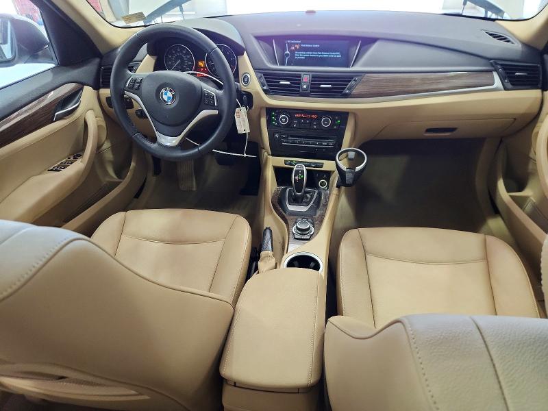 2015 Bmw X1 მანქანა იყიდება აუქციონზე, vin: WBAVM1C54FVW57108, აუქციონის ნომერი: 53045726