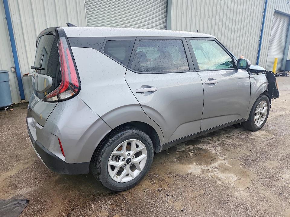 Продажа на аукционе авто 2025 Kia Soul, vin: KNDJ23AU0S7943632, номер лота: 53945036