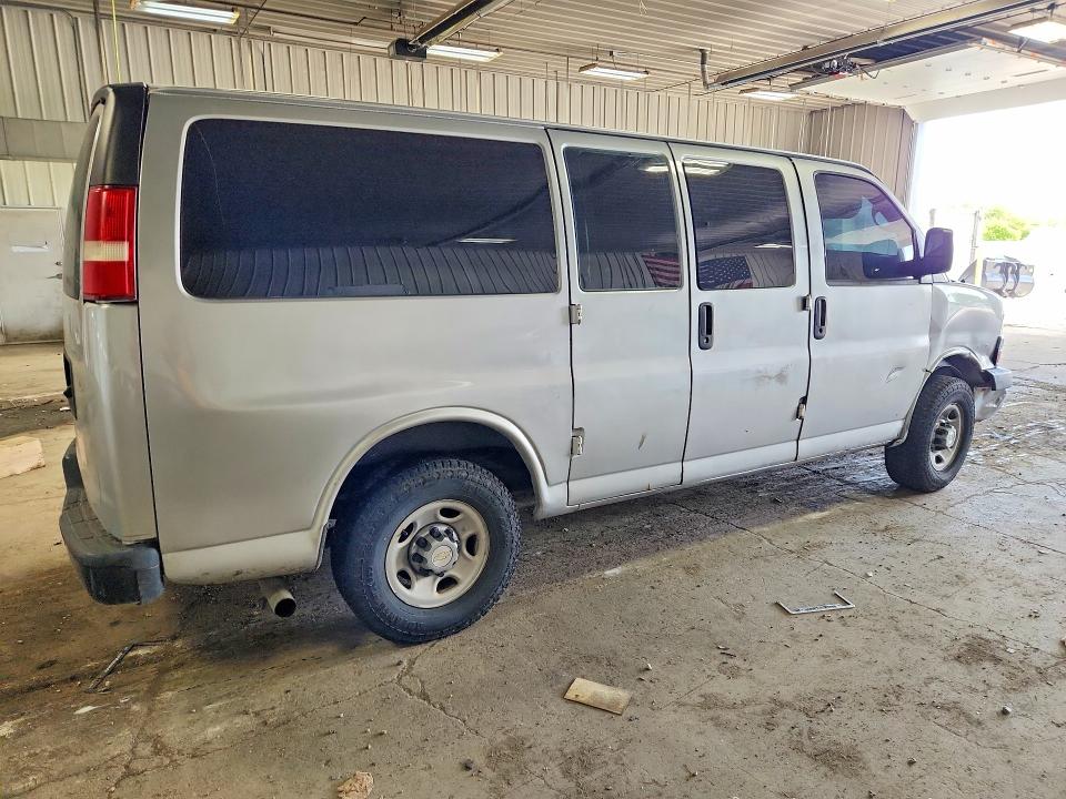 2015 Chevrolet Express G3500 მანქანა იყიდება აუქციონზე, vin: 1GAZGYFGXF1286926, აუქციონის ნომერი: 54855086
