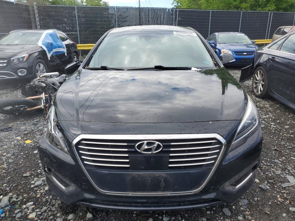 Продаж на аукціоні авто 2017 Hyundai Sonata Plug-in Hybrid, vin: KMHE54L2XHA045217, номер лоту: 52250256