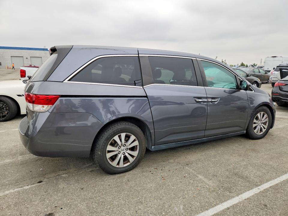 53913286 :رقم المزاد ، 5FNRL5H34HB023210 vin ، 2017 Honda Odyssey مزاد بيع