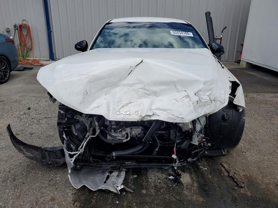 Продаж на аукціоні авто 2025 Kia K5, vin: KNA6G64J79S530102, номер лоту: 55254106