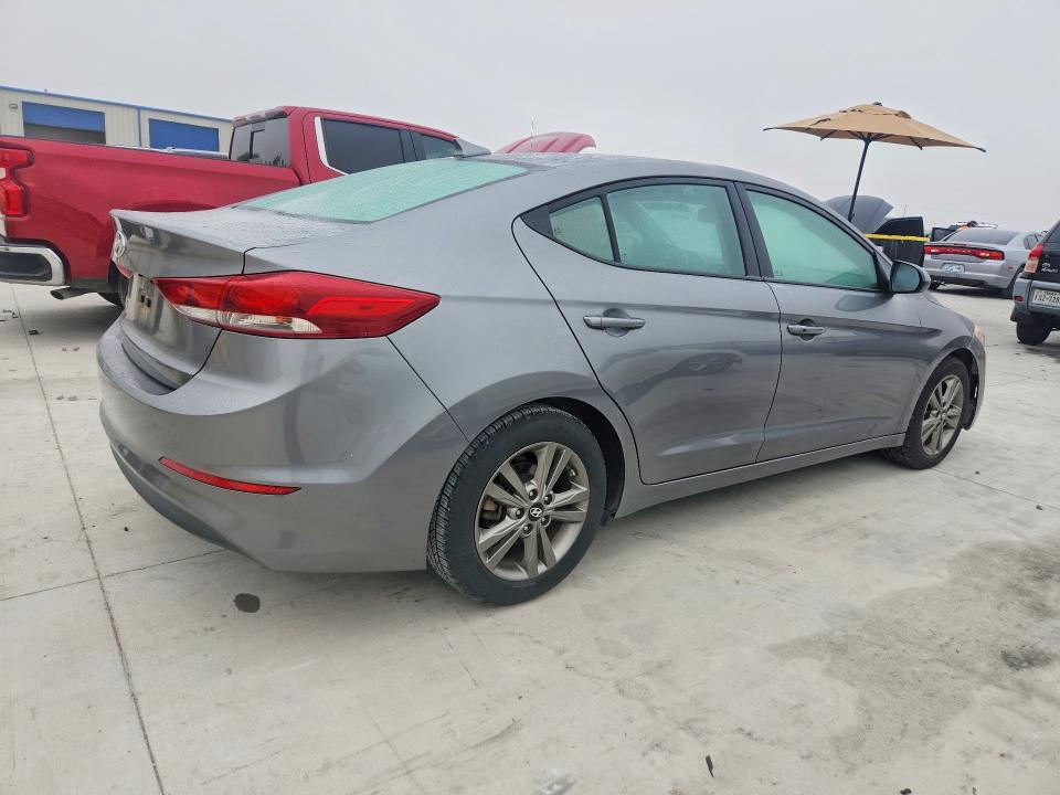 Продажа на аукционе авто 2018 Hyundai Elantra, vin: 5NPD84LF5JH261436, номер лота: 53840866