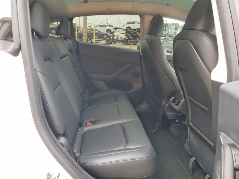 53437626 :رقم المزاد ، 7SAYGDEE6RF198594 vin ، 2024 Tesla Model Y مزاد بيع