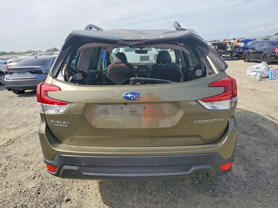 2023 Subaru Forester მანქანა იყიდება აუქციონზე, vin: JF2SKAECXPH426321, აუქციონის ნომერი: 52246846