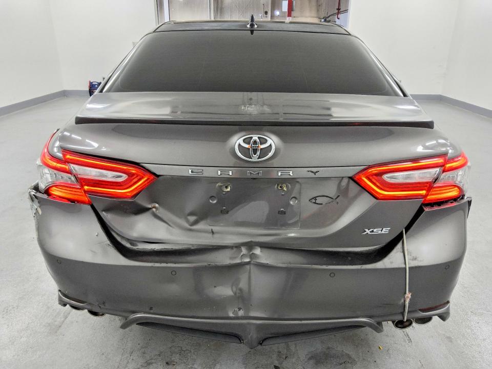 Продаж на аукціоні авто 2018 Toyota Camry, vin: 4T1BZ1HK5JU013729, номер лоту: 53703756