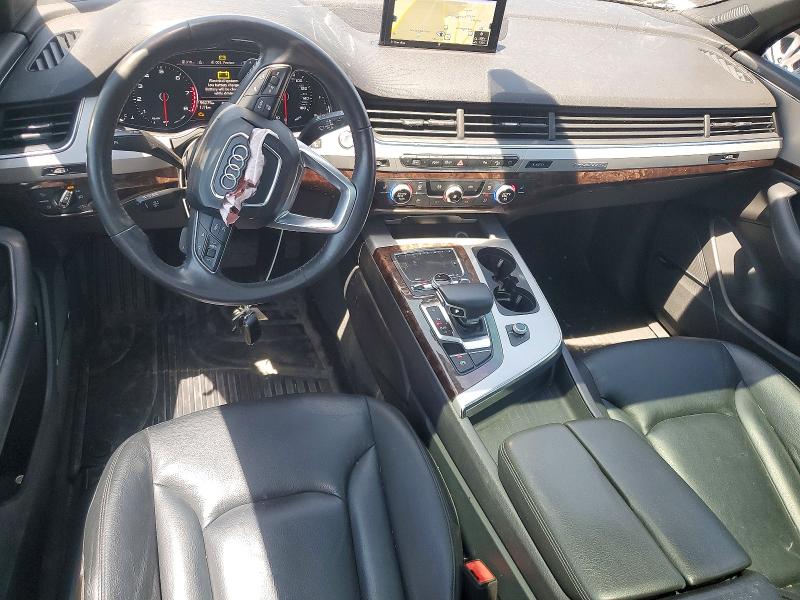 Продаж на аукціоні авто 2018 Audi Q7, vin: WA1LHAF73JD036253, номер лоту: 55096116