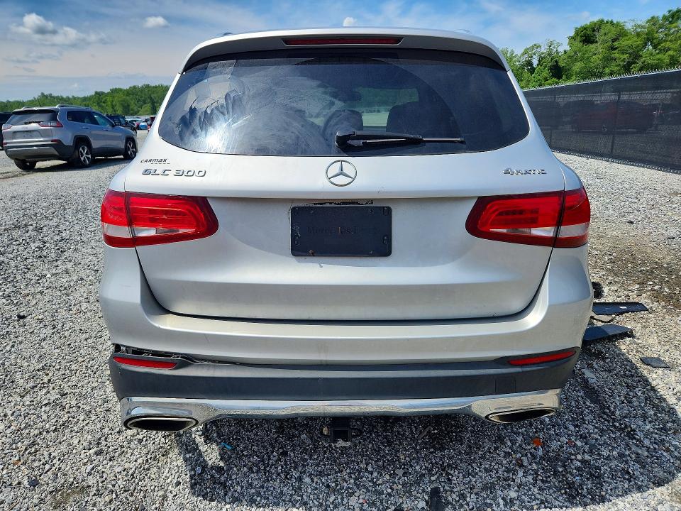 55180116 :رقم المزاد ، WDC0G4KB2HF129054 vin ، 2017 Mercedes-benz Glc مزاد بيع