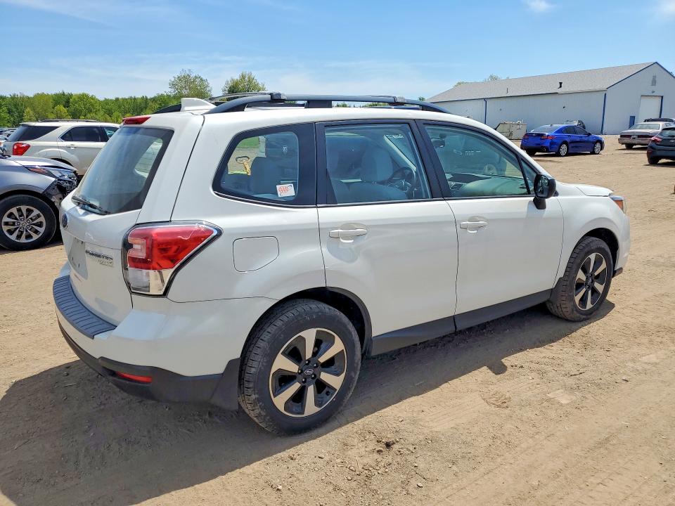 51910336 :رقم المزاد ، JF2SJABC0HH595577 vin ، 2017 Subaru Forester مزاد بيع
