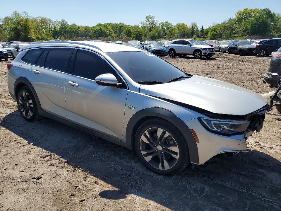 51805286 :رقم المزاد ، W04GV8SX0K1033399 vin ، 2019 Buick Regal Tourx مزاد بيع