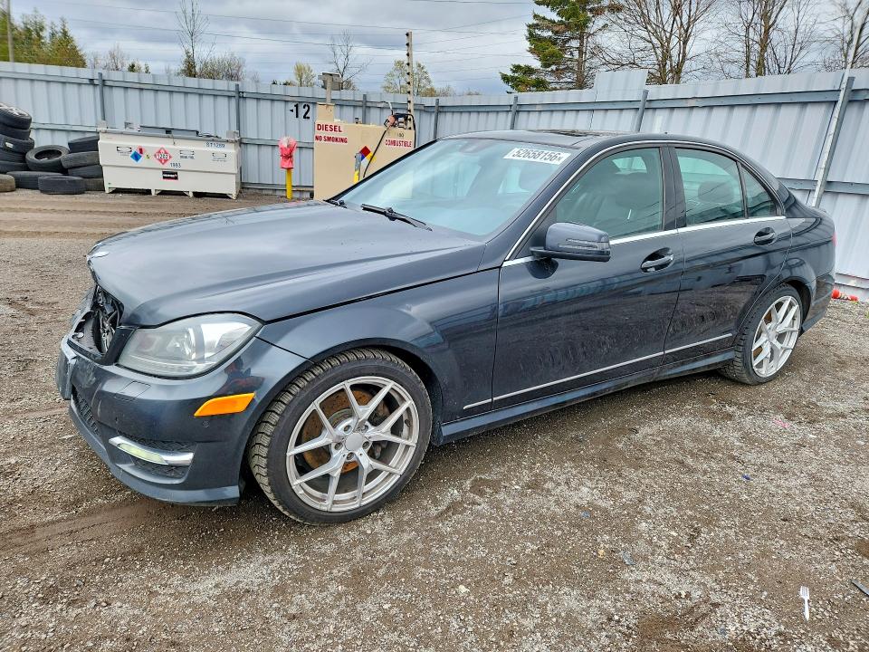 2013 Mercedes-benz 350 Series მანქანა იყიდება აუქციონზე, vin: WDDGF8JB3DA795692, აუქციონის ნომერი: 52658156