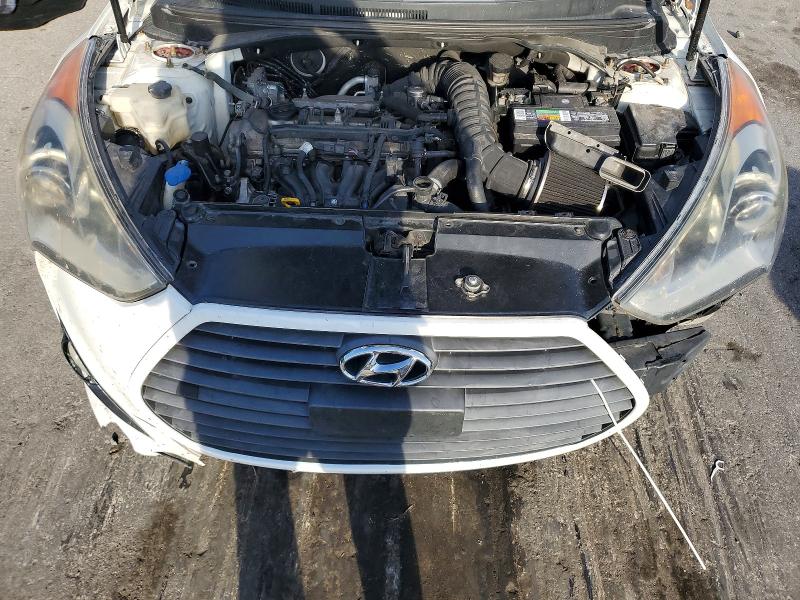 54849426 :رقم المزاد ، KMHTC6AE0FU217661 vin ، 2015 Hyundai Veloster مزاد بيع