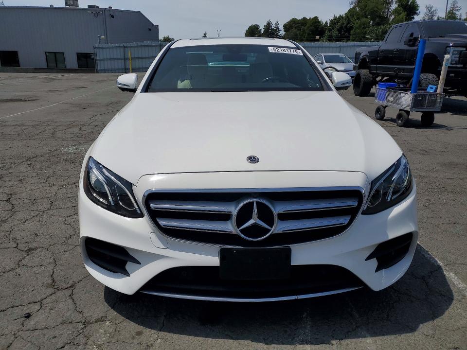 Продажа на аукционе авто 2019 Mercedes-benz E, vin: WDDZF4JBXKA508413, номер лота: 52181776