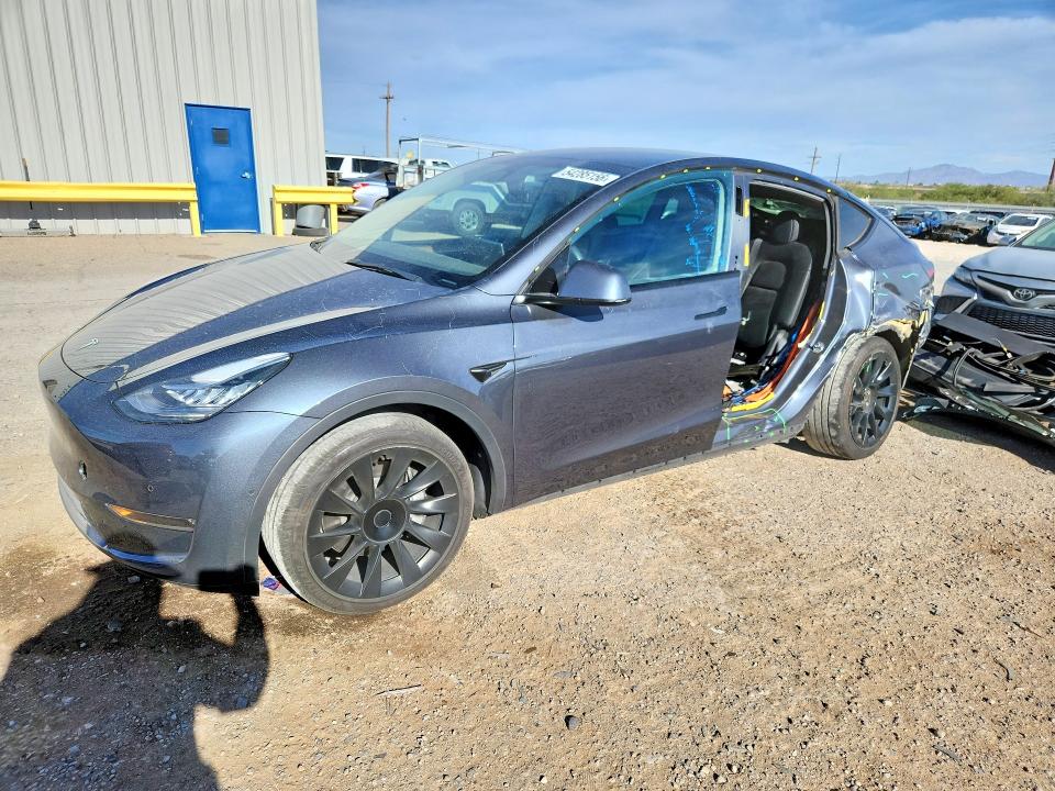 Продажа на аукционе авто 2022 Tesla Model Y, vin: 7SAYGDEE1NA018008, номер лота: 54285156