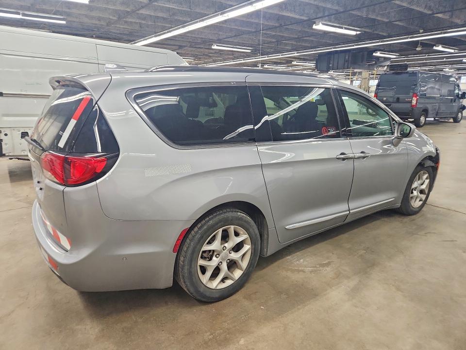 Продаж на аукціоні авто 2020 Chrysler Pacifica, vin: 2C4RC1BG6LR121124, номер лоту: 51834756