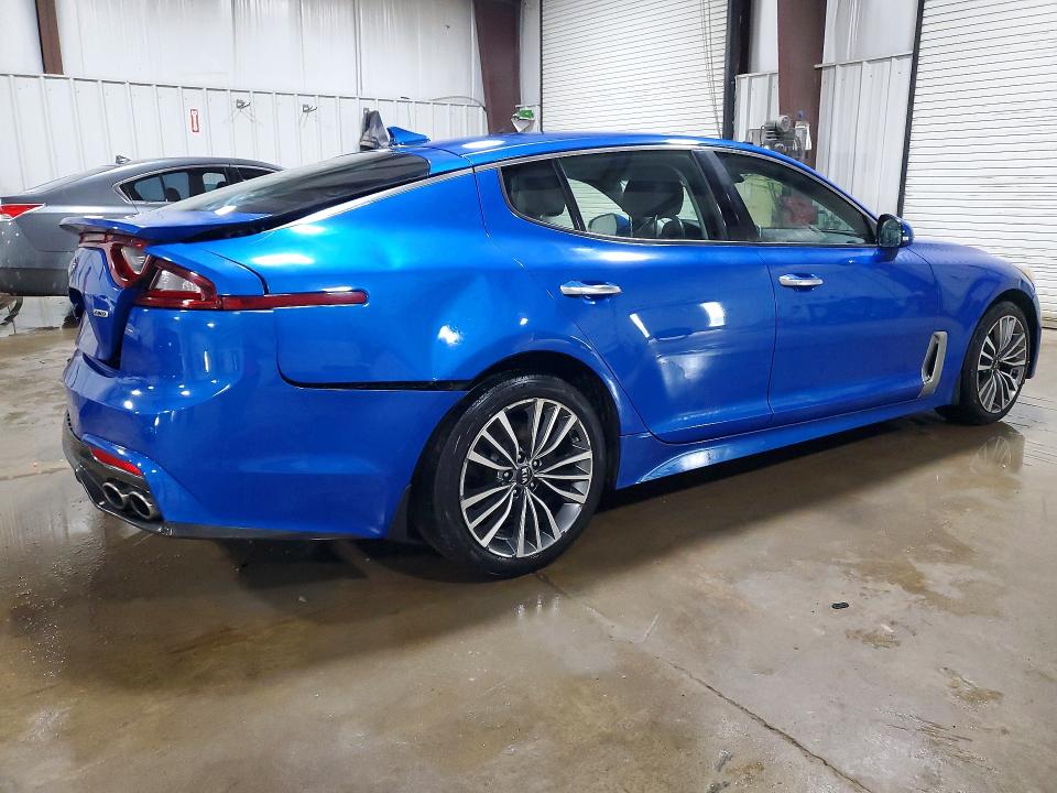 2019 Kia Stinger მანქანა იყიდება აუქციონზე, vin: KNAE15LA0K6058093, აუქციონის ნომერი: 52764536
