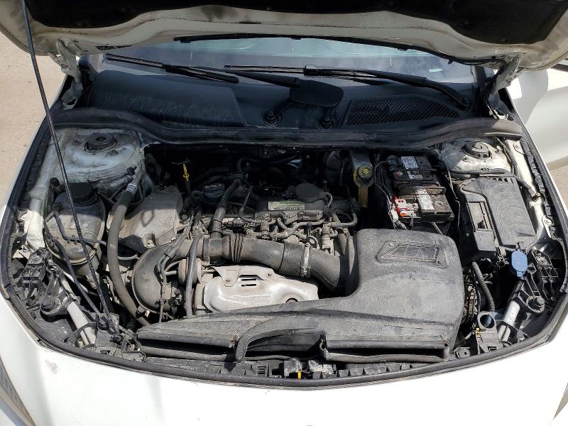 2016 Mercedes-benz Cla მანქანა იყიდება აუქციონზე, vin: WDDSJ4GB8GN335725, აუქციონის ნომერი: 52721026