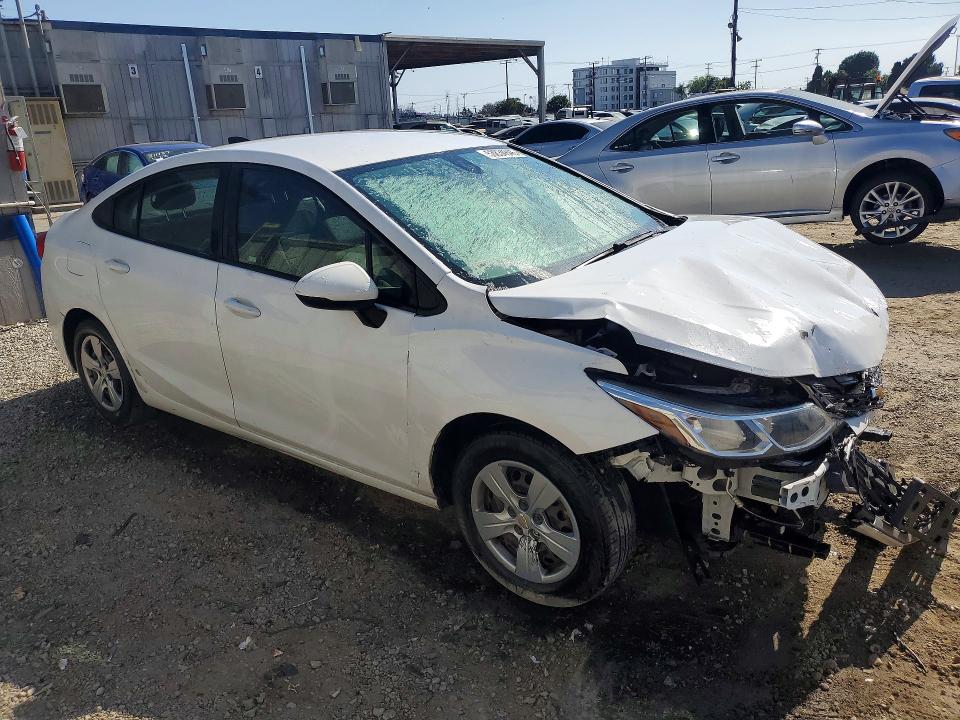 Продаж на аукціоні авто 2018 Chevrolet Cruze, vin: 1G1BC5SM7J7170287, номер лоту: 53834846