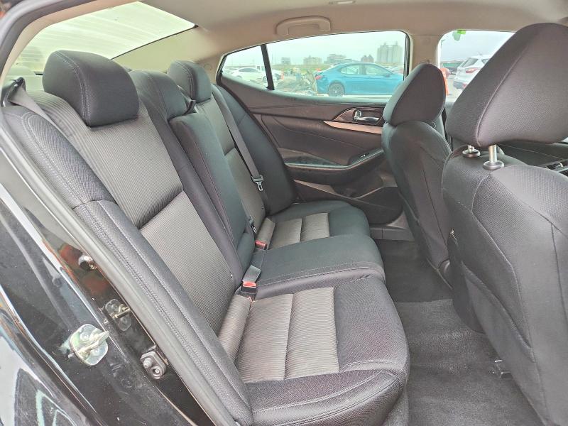 Продажа на аукционе авто 2018 Nissan Maxima, vin: 1N4AA6AP1JC363848, номер лота: 51650466