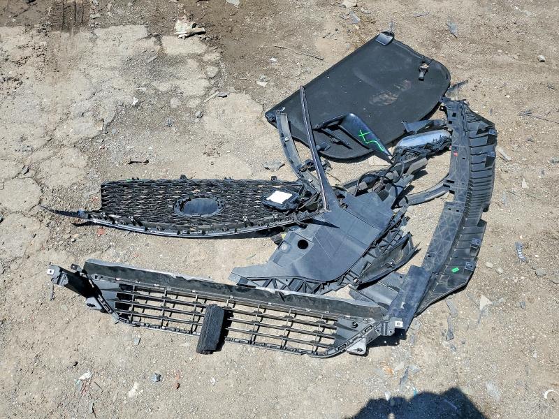 53577846 :رقم المزاد ، SJKCH5CP8KA009728 vin ، 2019 Infiniti Qx30 مزاد بيع