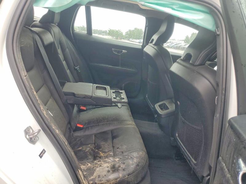 Продажа на аукционе авто 2020 Volvo V60, vin: YV1102EK9L2367511, номер лота: 54690736