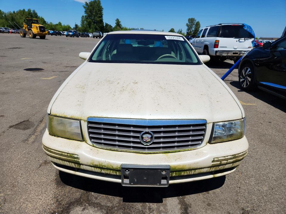 1998 Cadillac Deville მანქანა იყიდება აუქციონზე, vin: 1G6KF5493WU800518, აუქციონის ნომერი: 55225306
