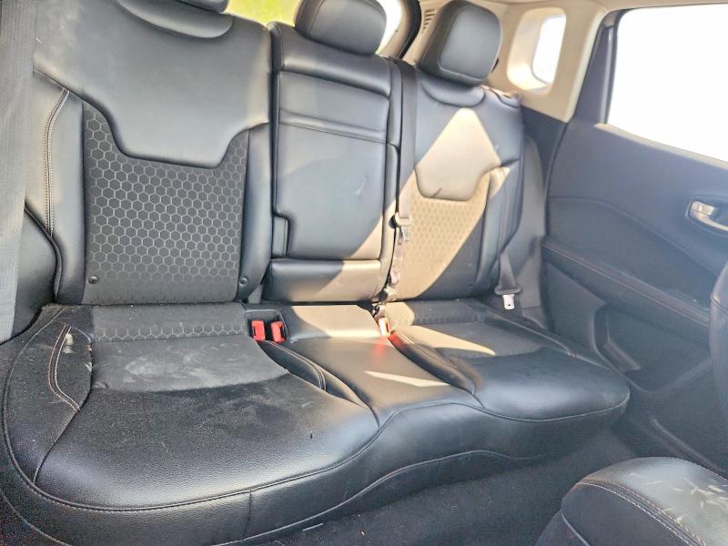 2017 Jeep Compass მანქანა იყიდება აუქციონზე, vin: 3C4NJDBB9HT672274, აუქციონის ნომერი: 53516206