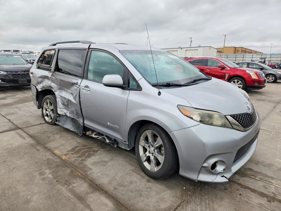 Продажа на аукционе авто 2012 Toyota Sienna, vin: 5TDXK3DC8CS246889, номер лота: 54124946
