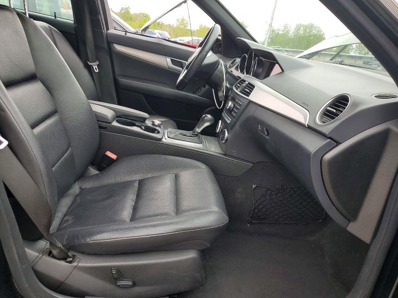 Продажа на аукционе авто 2014 Mercedes-benz C, vin: WDDGF8AB1EG253974, номер лота: 53251006