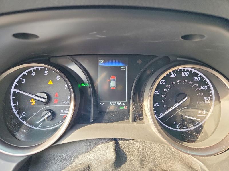 53656506 :رقم المزاد ، 4T1G11AK3MU418502 vin ، 2021 Toyota Camry مزاد بيع