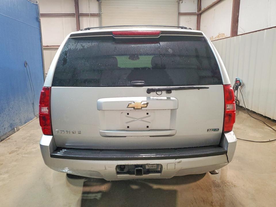 52250696 :رقم المزاد ، 1GNSCAE03BR205266 vin ، 2011 Chevrolet Tahoe مزاد بيع