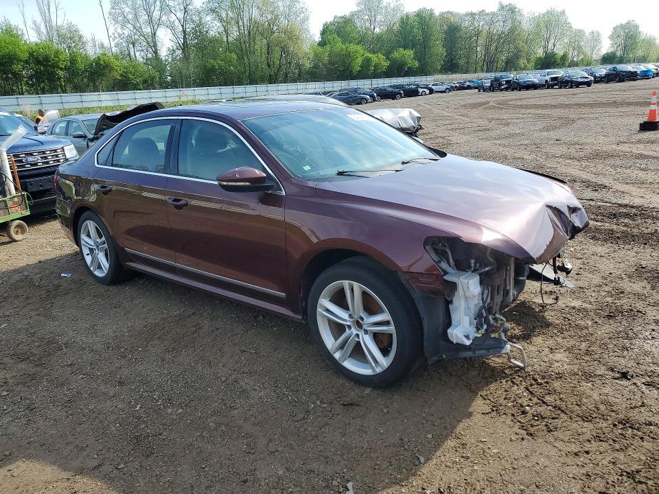 54243766 :رقم المزاد ، 1VWCN7A34CC049525 vin ، 2012 Volkswagen Passat مزاد بيع