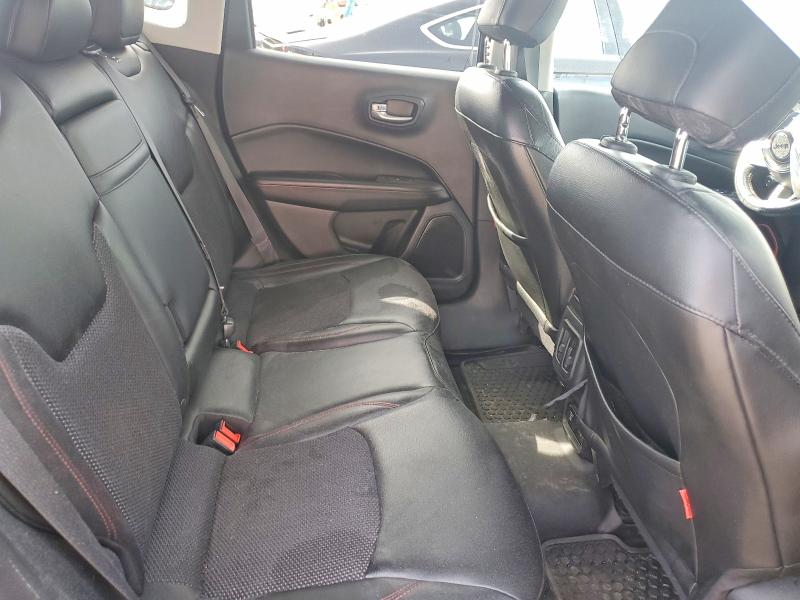 2018 Jeep Compass მანქანა იყიდება აუქციონზე, vin: 3C4NJDDB2JT169043, აუქციონის ნომერი: 54771736