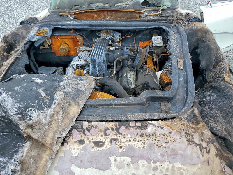 55021956 :رقم المزاد ، E57S105422 vin ، 1957 Chevrolet Corvette مزاد بيع