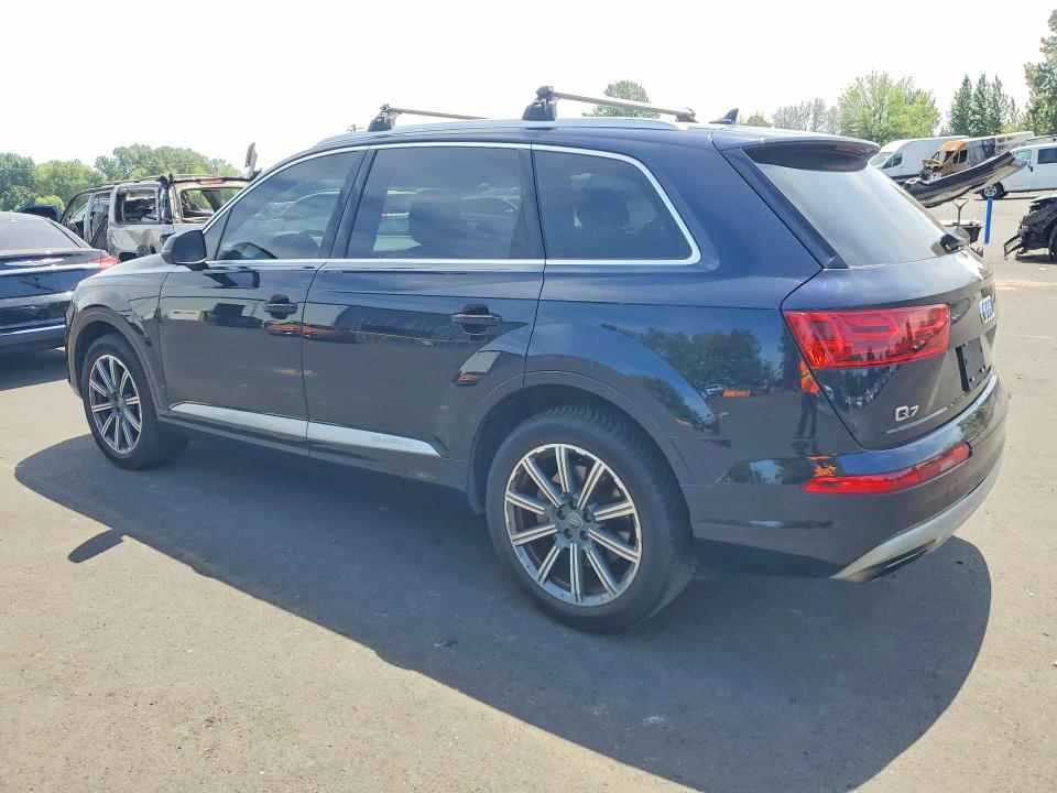 2017 Audi Q7 მანქანა იყიდება აუქციონზე, vin: WA1LAAF78HD032696, აუქციონის ნომერი: 53023356