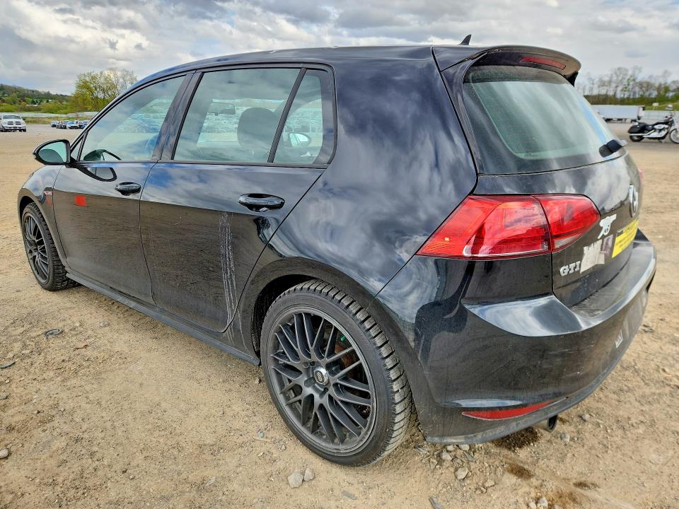 2017 Volkswagen Gti მანქანა იყიდება აუქციონზე, vin: 3VW4T7AUXHM060893, აუქციონის ნომერი: 51560226