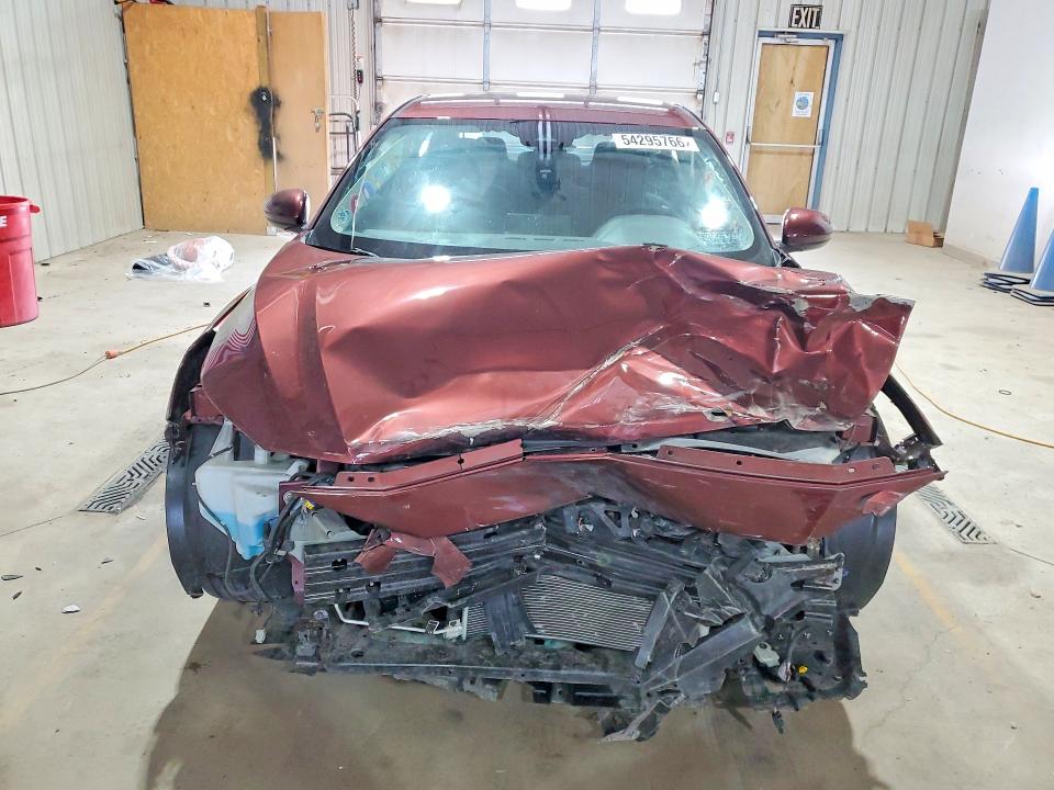 54295766 :رقم المزاد ، 3N1AB8CVXNY305882 vin ، 2022 Nissan Sentra مزاد بيع