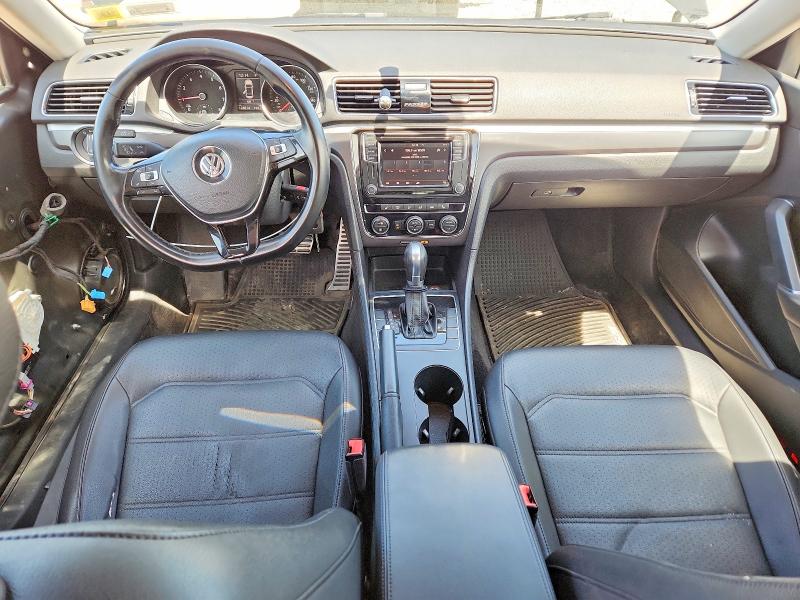 53929396 :رقم المزاد ، 1VWAA7A30JC000516 vin ، 2018 Volkswagen Passat مزاد بيع