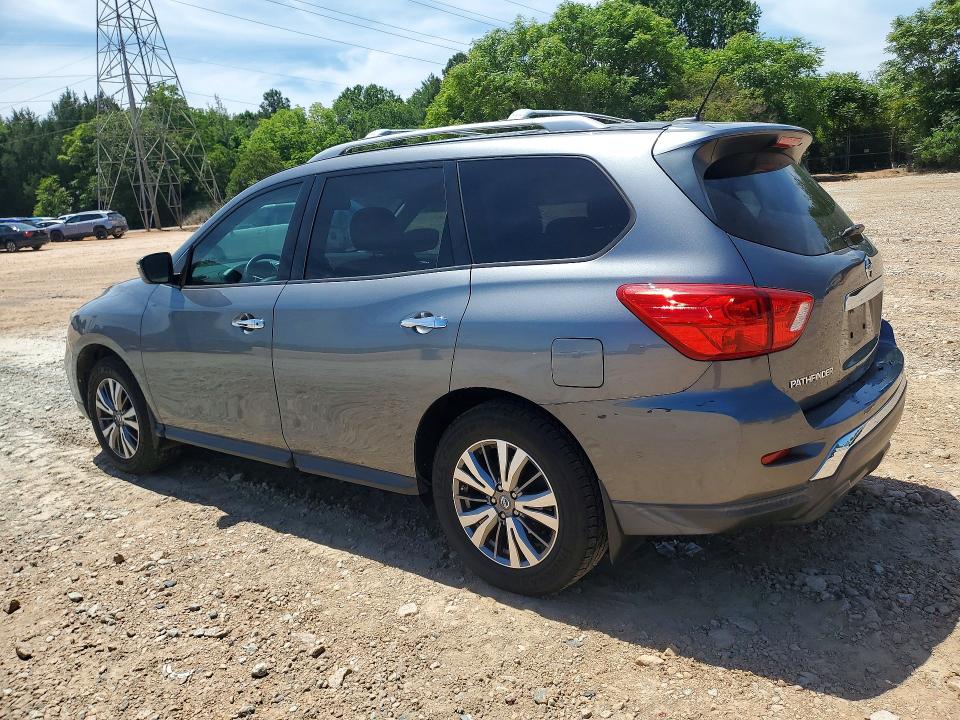 53239406 :رقم المزاد ، 5N1DR2MN1JC620215 vin ، 2018 Nissan Pathfinder مزاد بيع